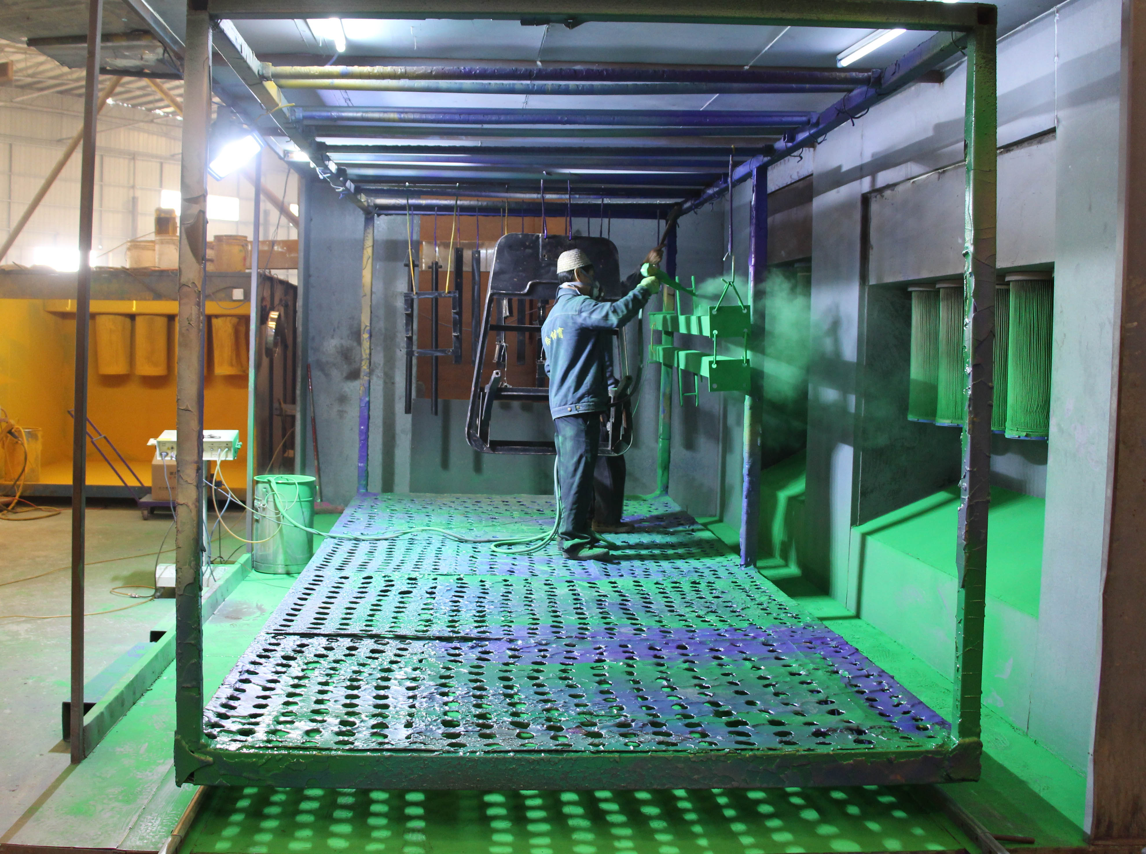 給力體育室外健身器材在生活中的重要性