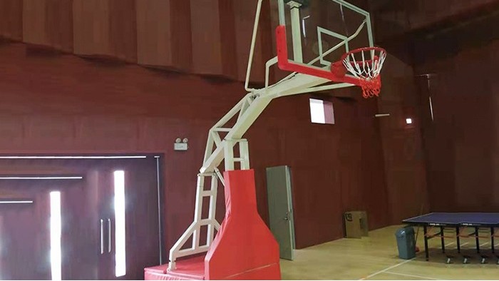 手動(dòng)液壓籃球架