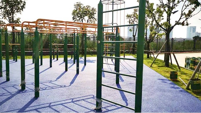 學校健身器材