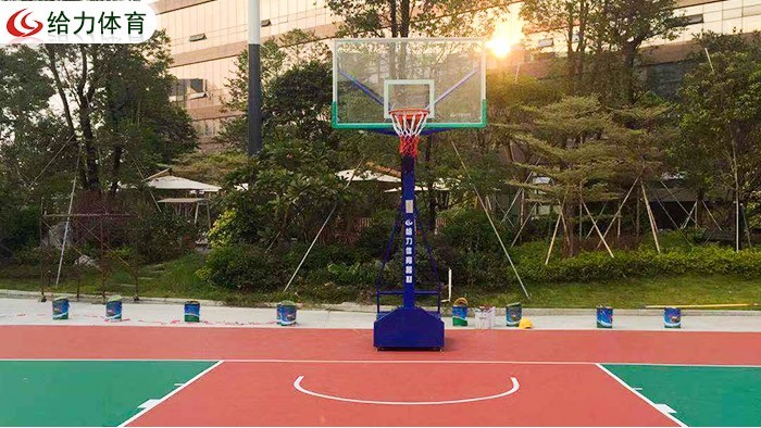 箱式籃球架多少錢