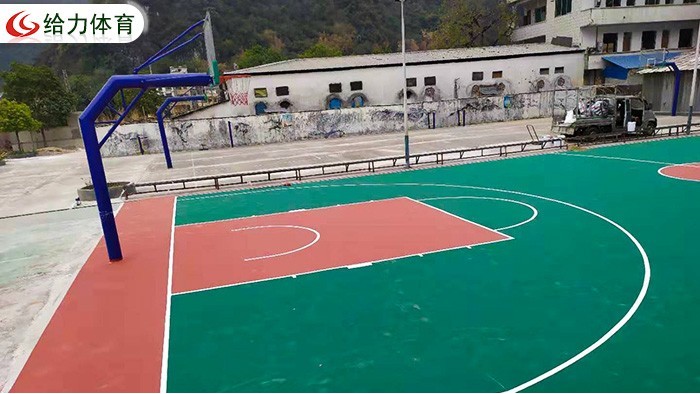 彩色籃球場造價