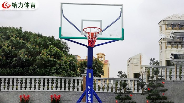 箱式籃球架多少錢