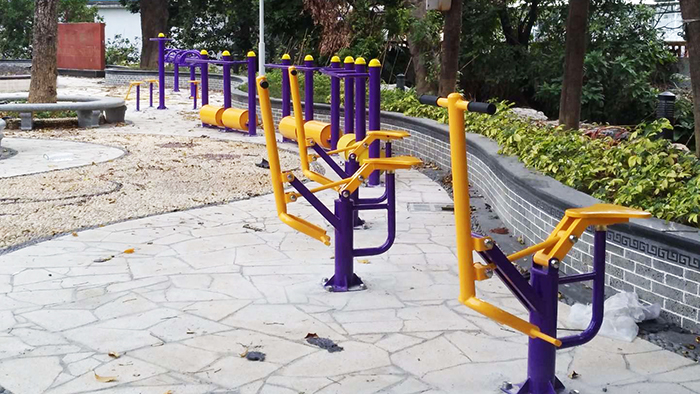 給力體育室外健身器材